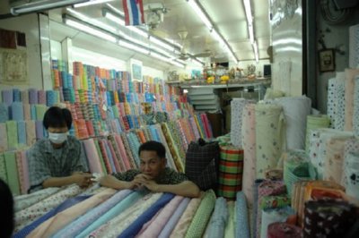 COMERCIO - TEJIDO FIBRA SINTETICA
